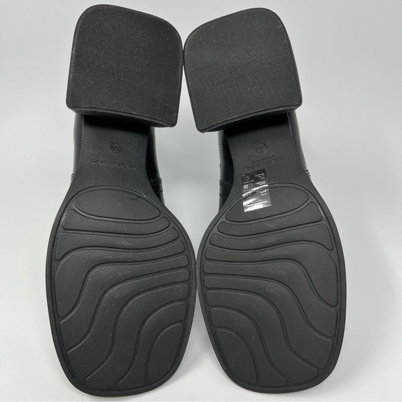 Vagabond Ansie Ankle Boots
Size 8 - Picture 7 of 9